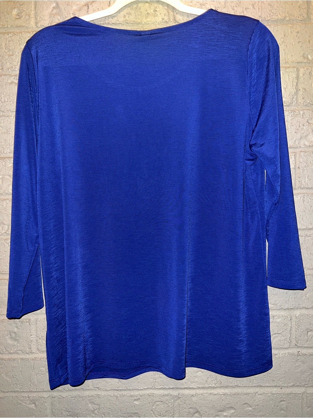 Dear Scarlett 3/4 plain wrinkle free top in medium royal blue - Picture 5 of 5